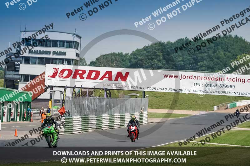 enduro digital images;event digital images;eventdigitalimages;mallory park;mallory park photographs;mallory park trackday;mallory park trackday photographs;no limits trackdays;peter wileman photography;racing digital images;trackday digital images;trackday photos